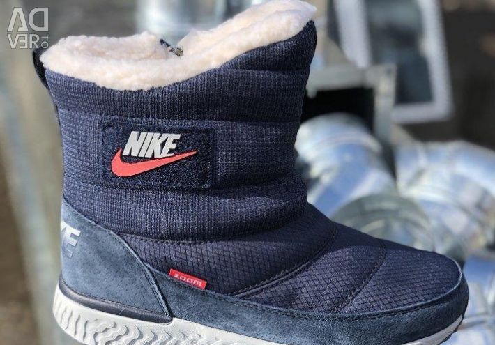 nike boots with fur